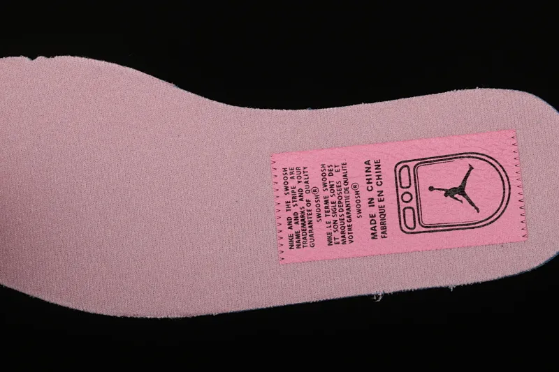 All categories Air Jordan Jordan series basketball shoes Air Jordan 1 High Z version Air Jordan 1 Zoom CMFT AJ1 Joe 1 pink glaze CT0979-601